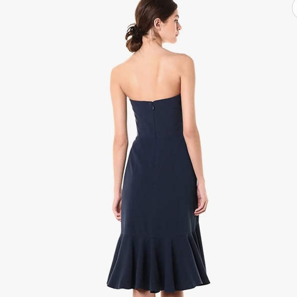 Dress The Population - Picture 2 of 12